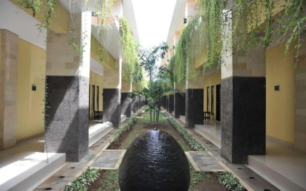 Bali Mega Hotel Jimbaran Exterior foto