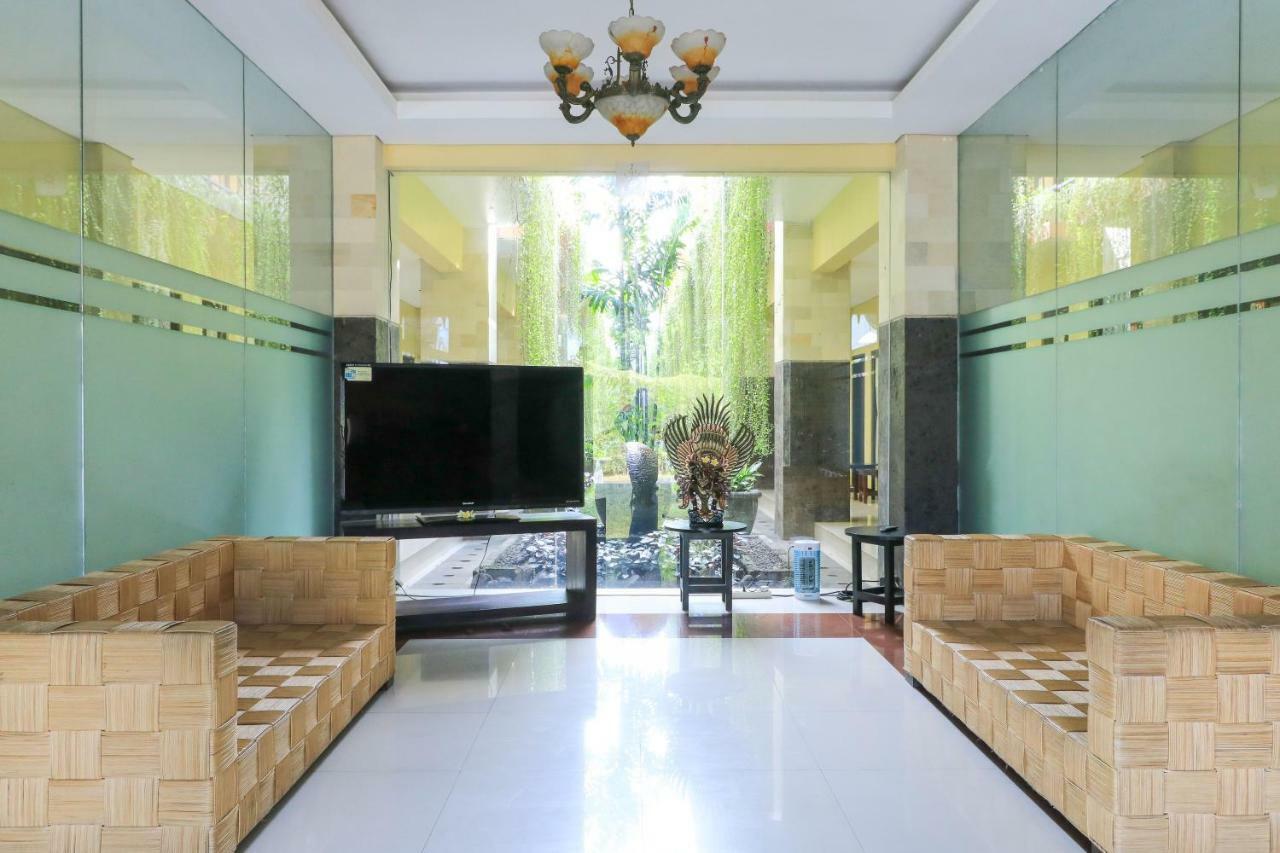 Bali Mega Hotel Jimbaran Exterior foto